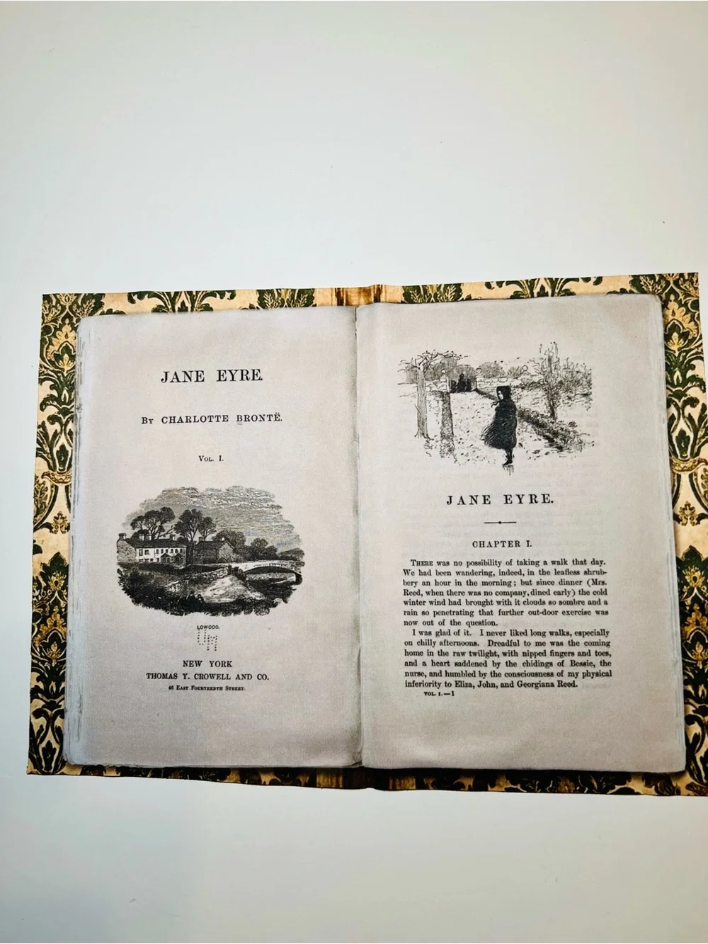 Jane Eyre Book Shaped Microfiber Eyeglasses Cleaning Cloth Phone Screen Readers
